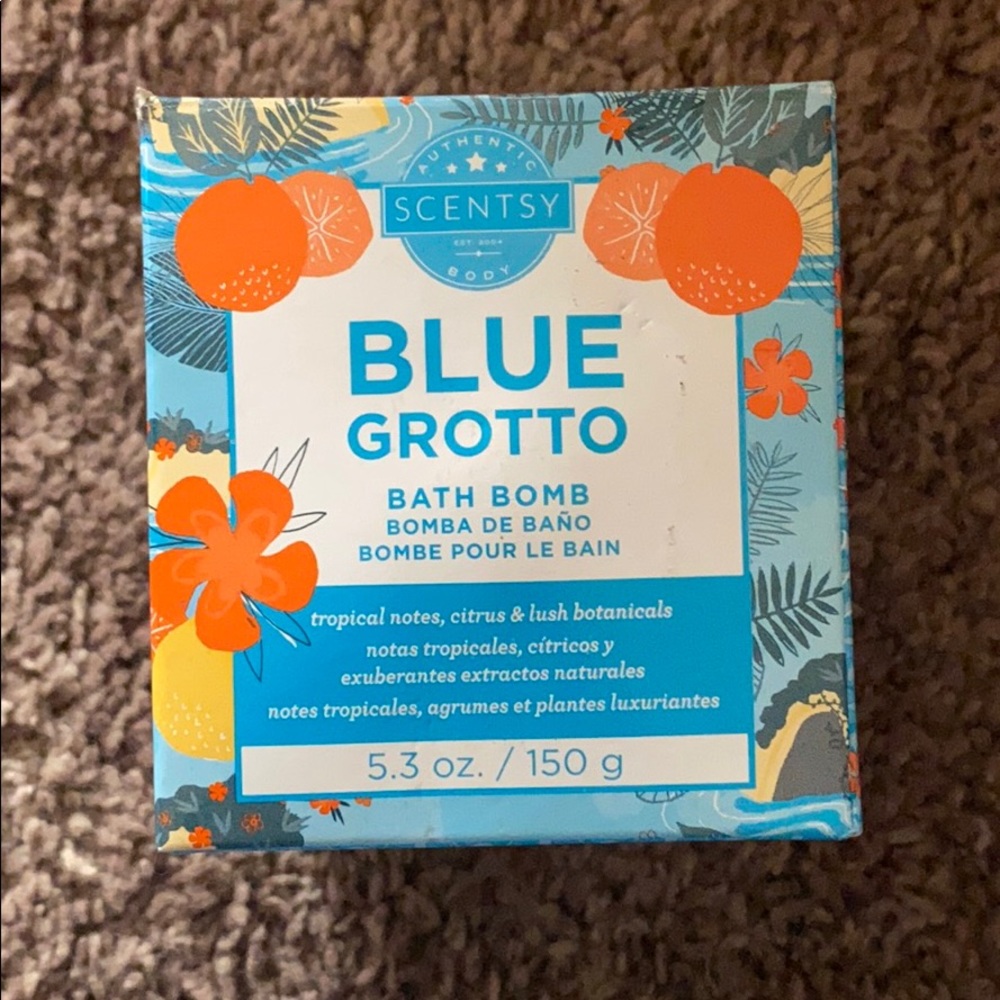 Blue Grotto Scentsy Bath Bomb